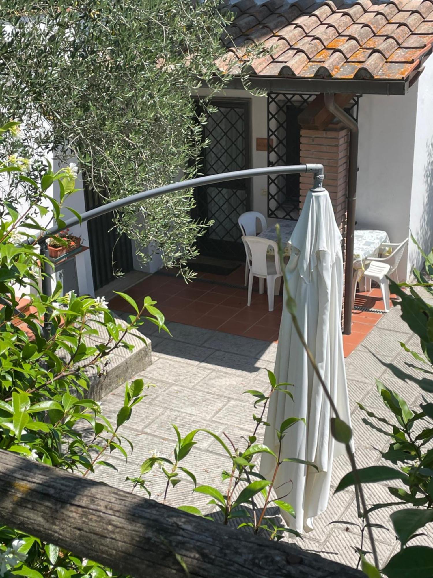 Le Casacce Case Per Vacanze Carmignano Zewnętrze zdjęcie